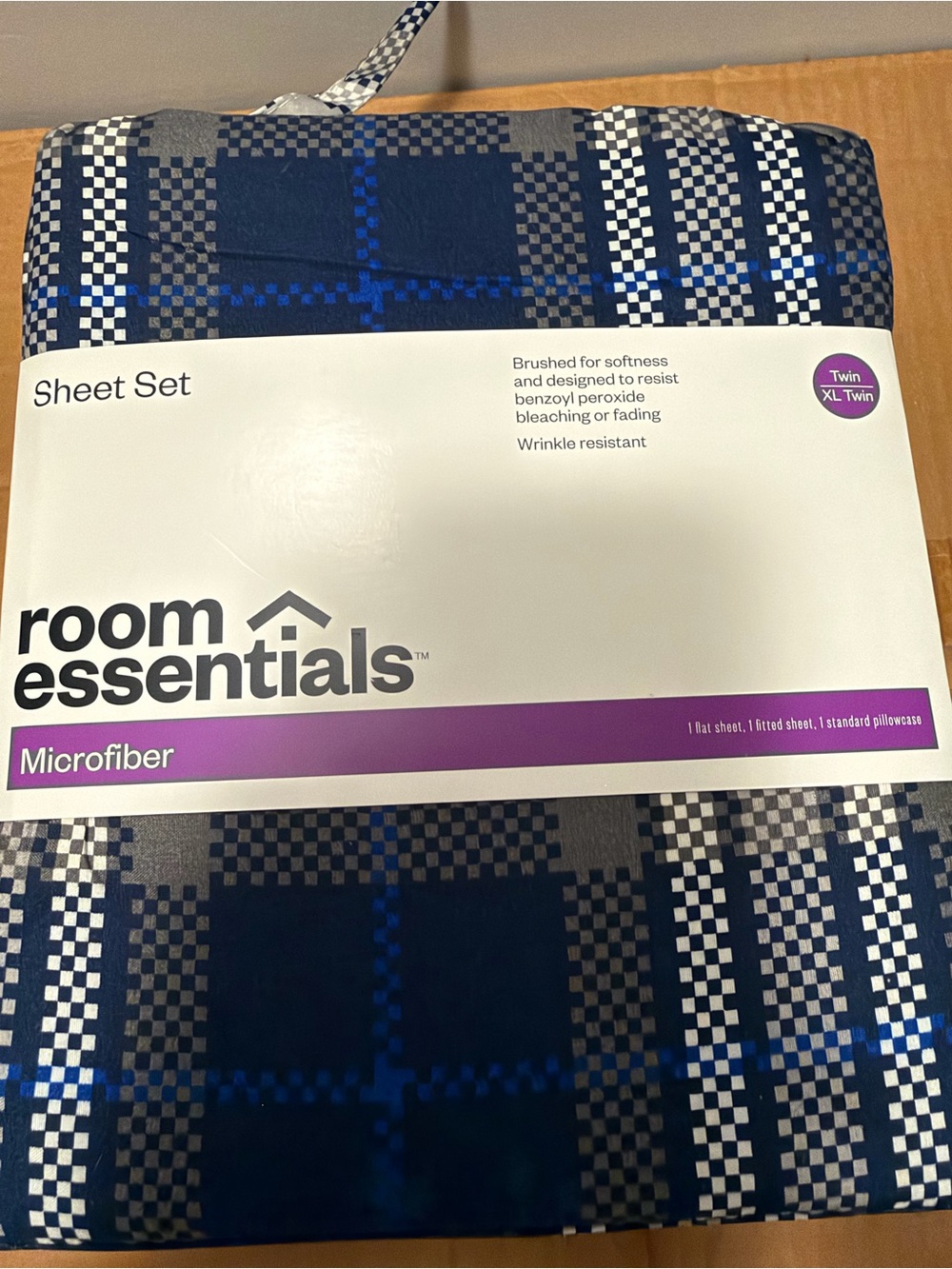 Room Essentials Microfiber Sheet Set - Navy Blue & Gray Plaid
